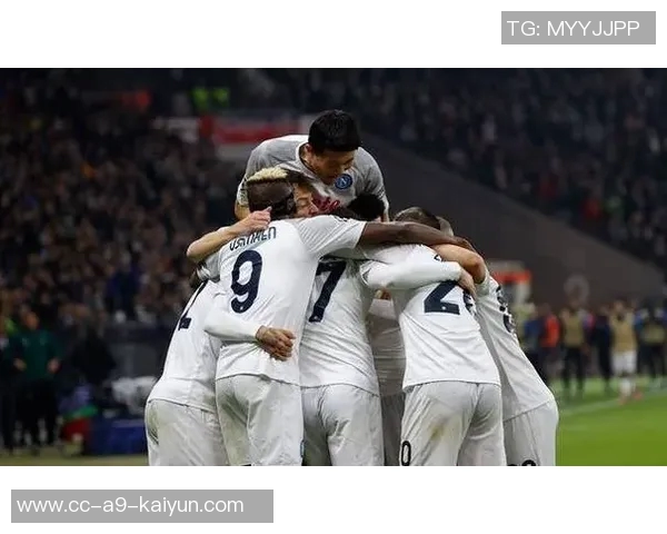 迪洛伦佐澄清点球争议强调摔倒是因真实身体接触